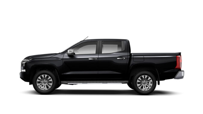 Mitsubishi Triton 2WD AT Premium